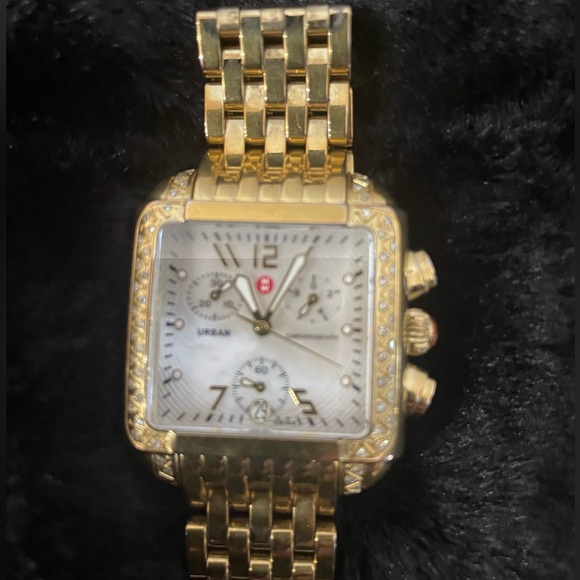 MICHELE DECO 18k PLATED STAINLESS STEEL WITH MOTHER OF PEARL AND DIAMONDS. - Picture 2 of 7